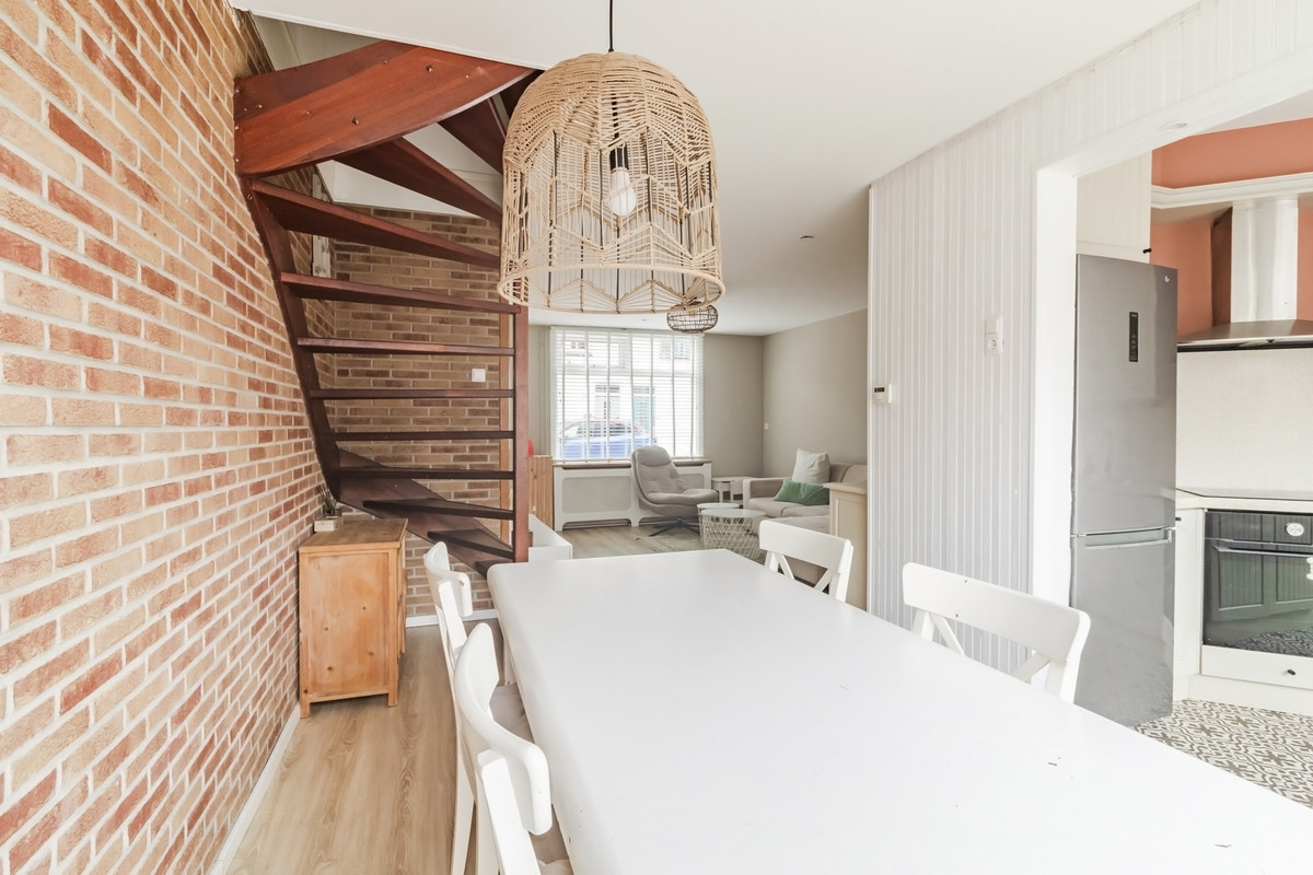 Tussenwoning te koop: Mauritsstraat 26, Alphen Aan Den Rijn