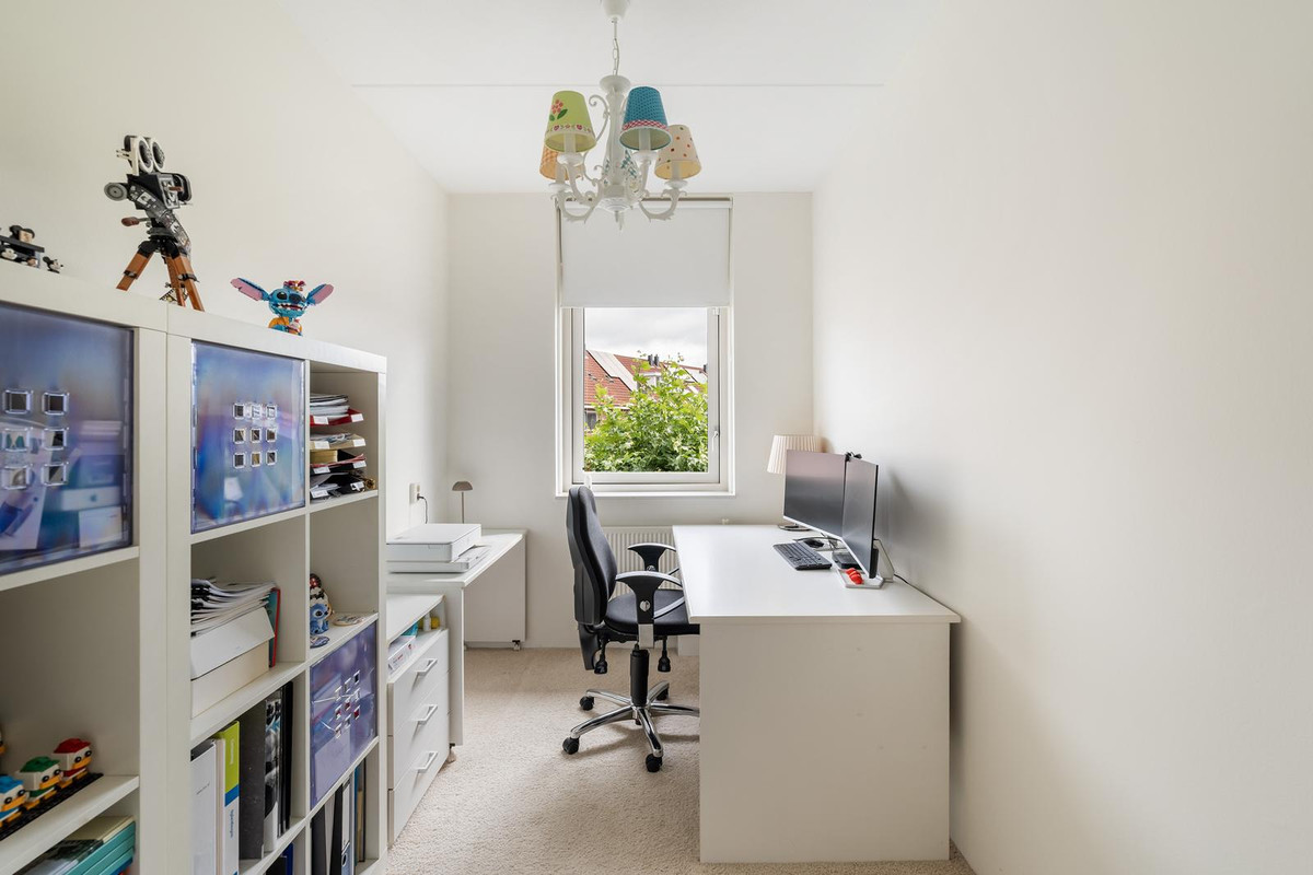 Tussenwoning te koop: Rodium 6, Rhoon