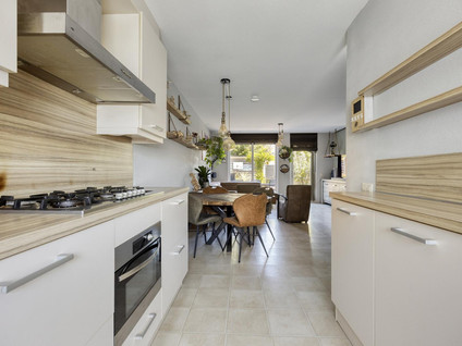 Maasstraat 12