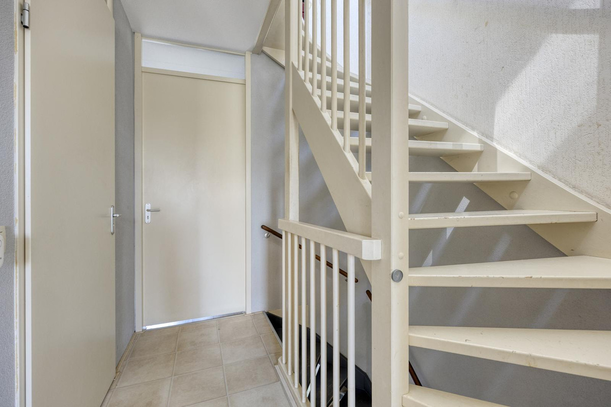 Tussenwoning te koop: Maasstraat 12, Alblasserdam