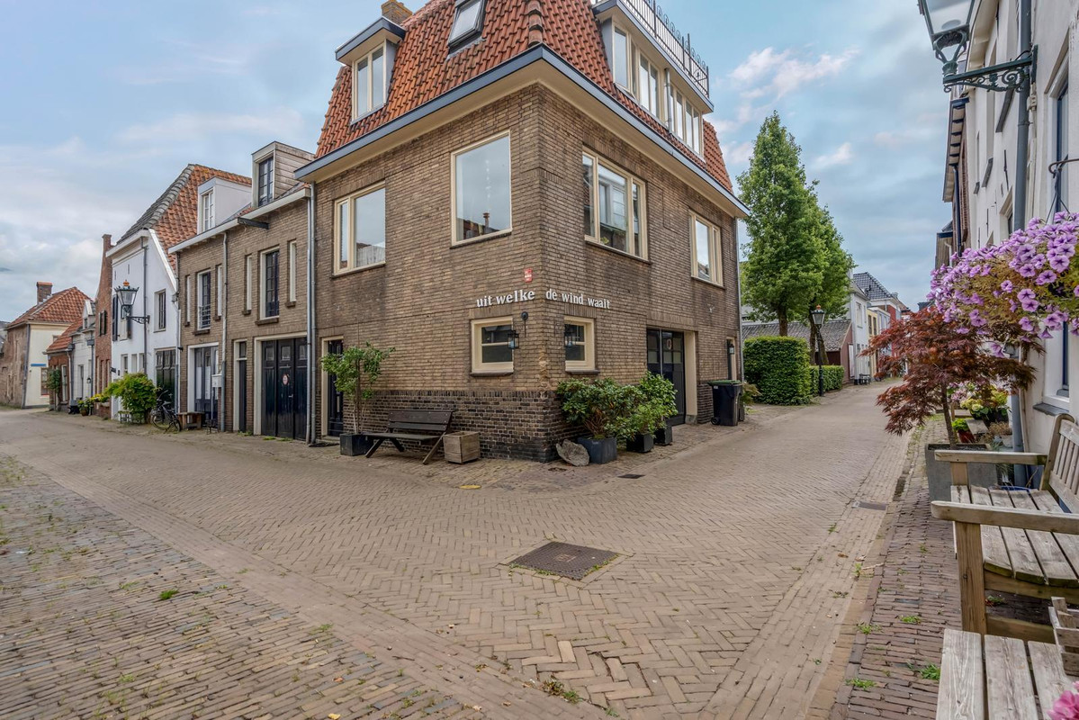 Hoekwoning te koop: Keizerstraat 10, Kampen