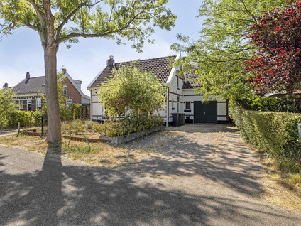 Donkereweg 12