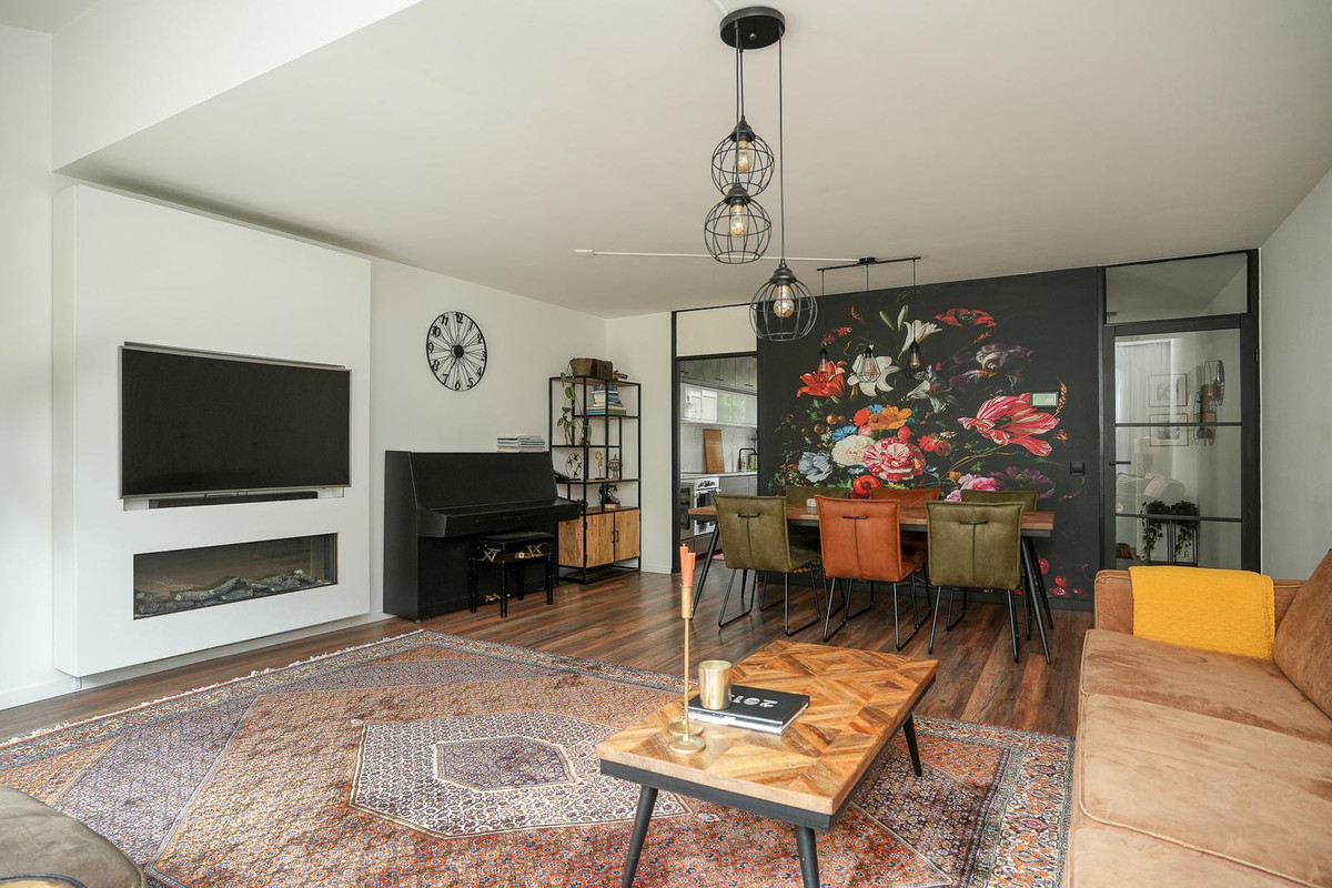 Tussenwoning te koop: De Brink 6, Zeist