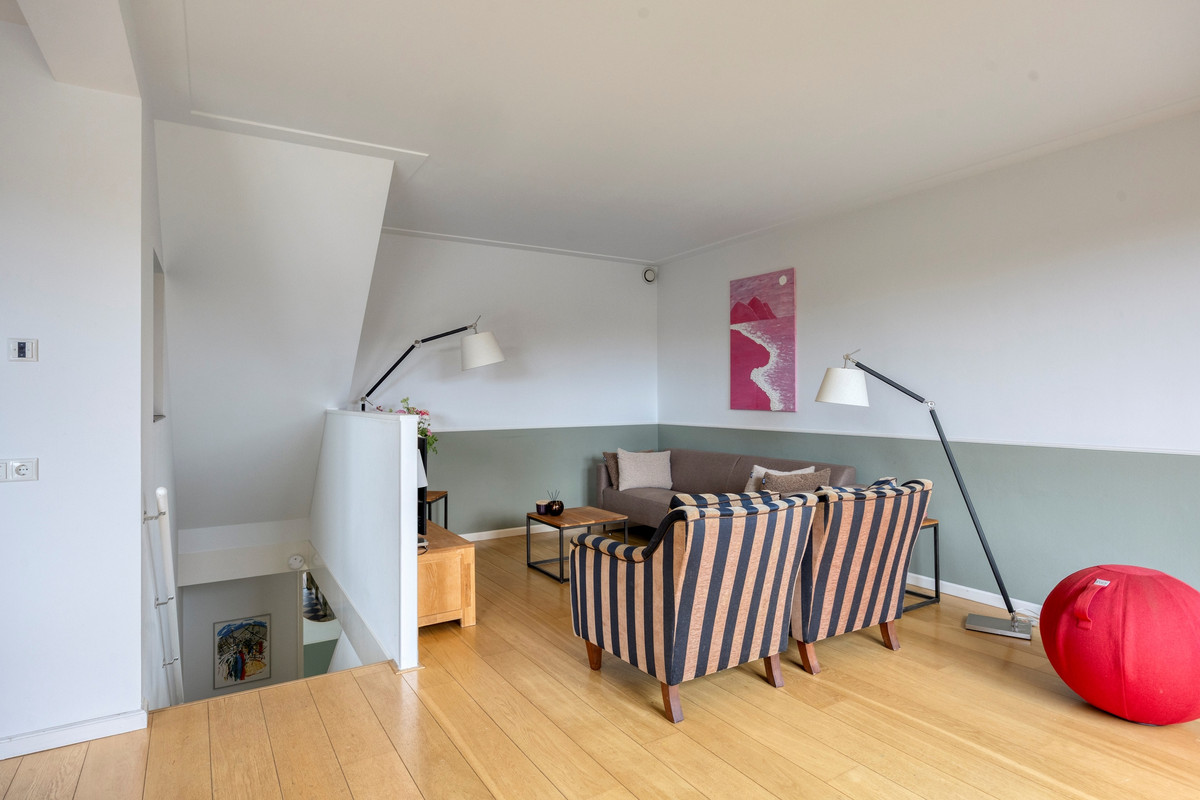 Tussenwoning te koop: Bert Garthoffpad 5, Oegstgeest