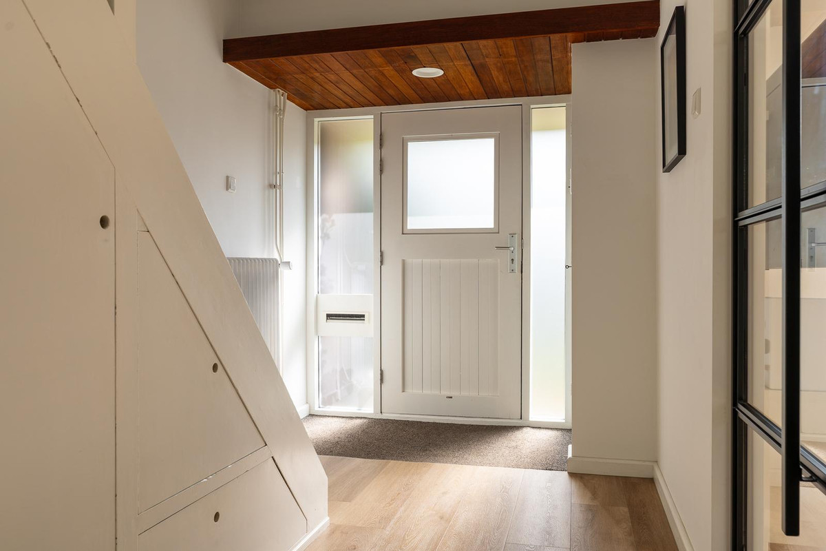 Tussenwoning te koop: Vogelwikke 6, Bergschenhoek
