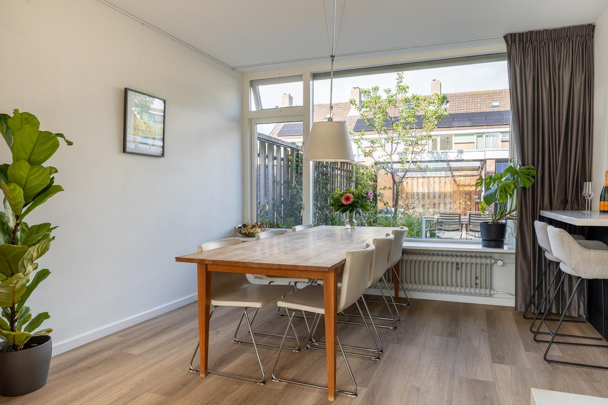 Tussenwoning te koop: Vogelwikke 6, Bergschenhoek