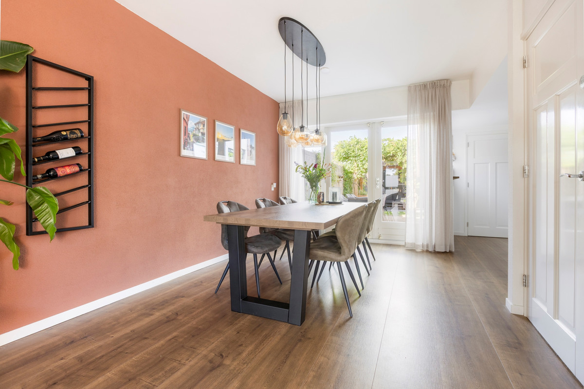Hoekwoning te koop: Deutechemstrjitte 7, Surhuizum