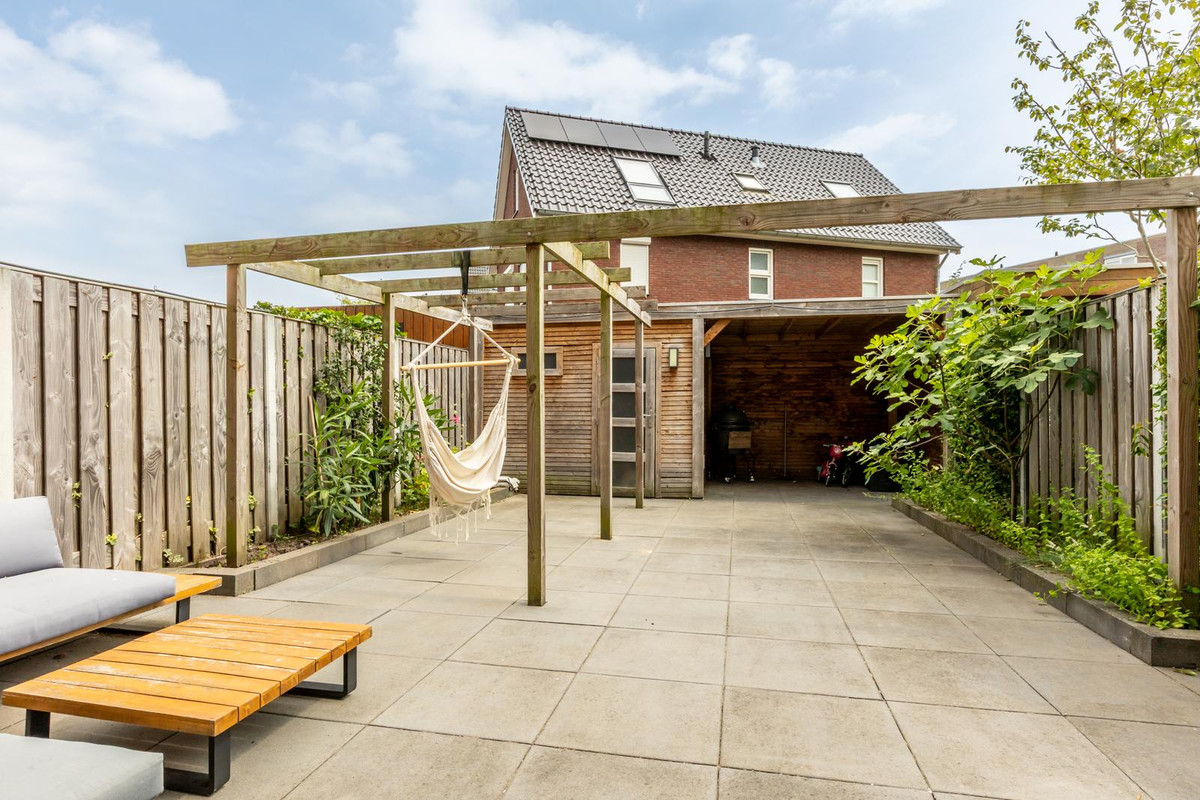 Tussenwoning te koop: Stadspolderring 208, Dordrecht