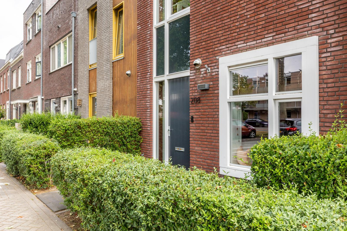 Tussenwoning te koop: Stadspolderring 208, Dordrecht