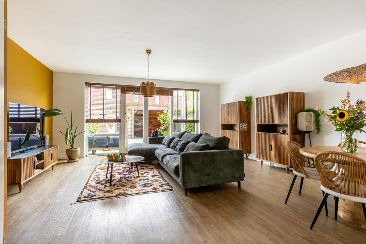 Tussenwoning te koop: Stadspolderring 208, Dordrecht