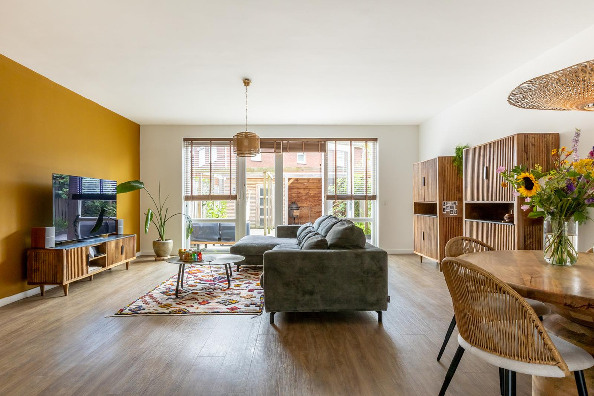 Tussenwoning te koop: Stadspolderring 208, Dordrecht
