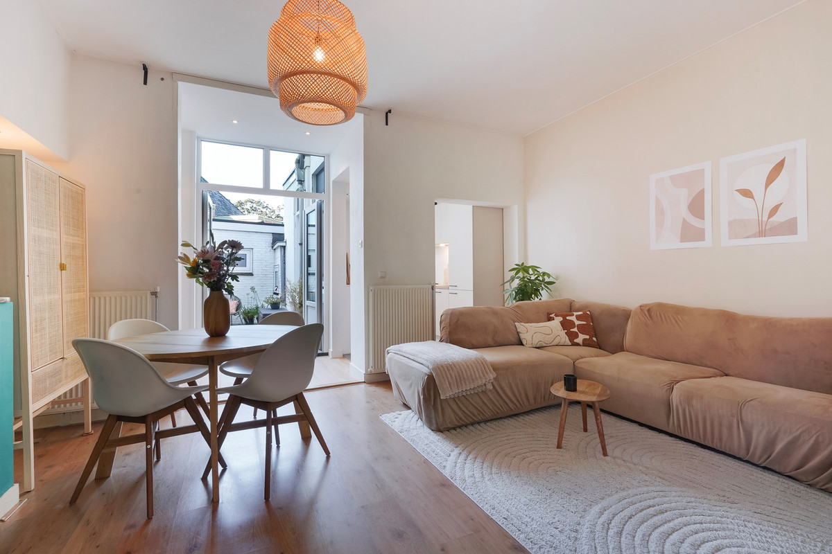 Appartement te koop: Delfgauwseweg 147, Delft