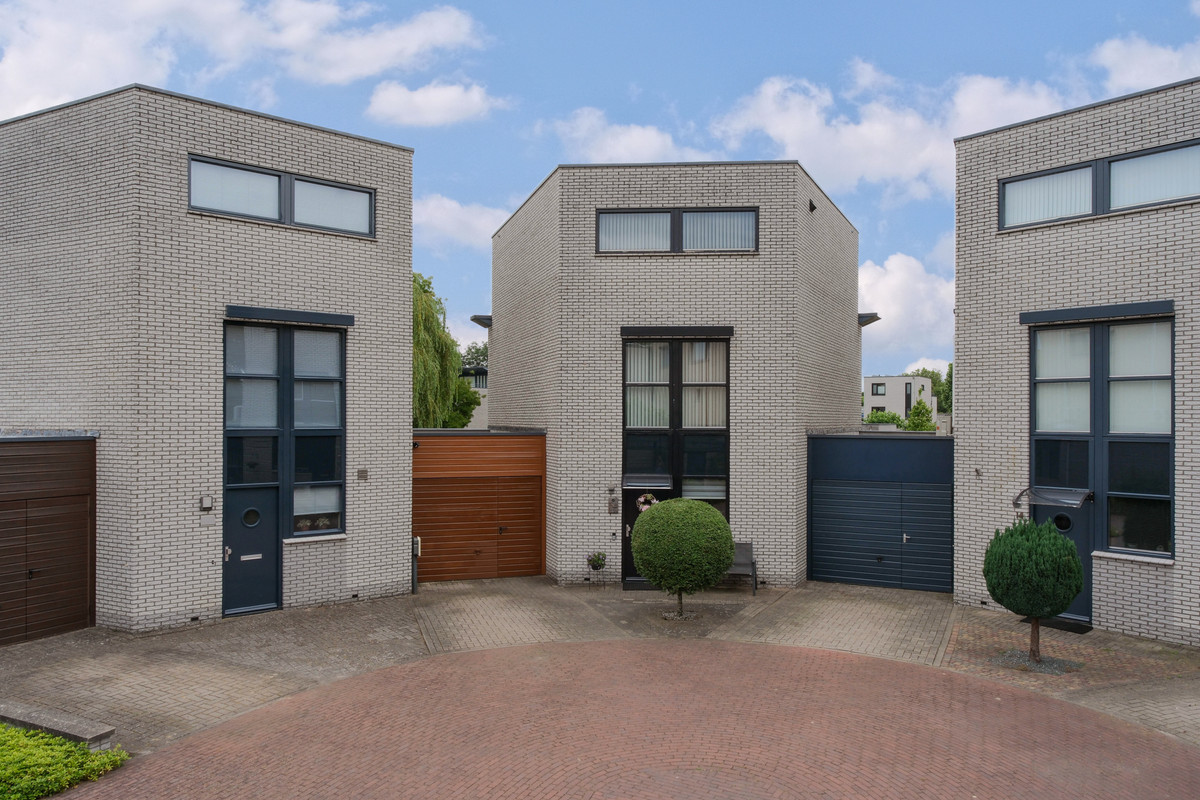 Tussenwoning te koop: Groot Hag 12, Almelo