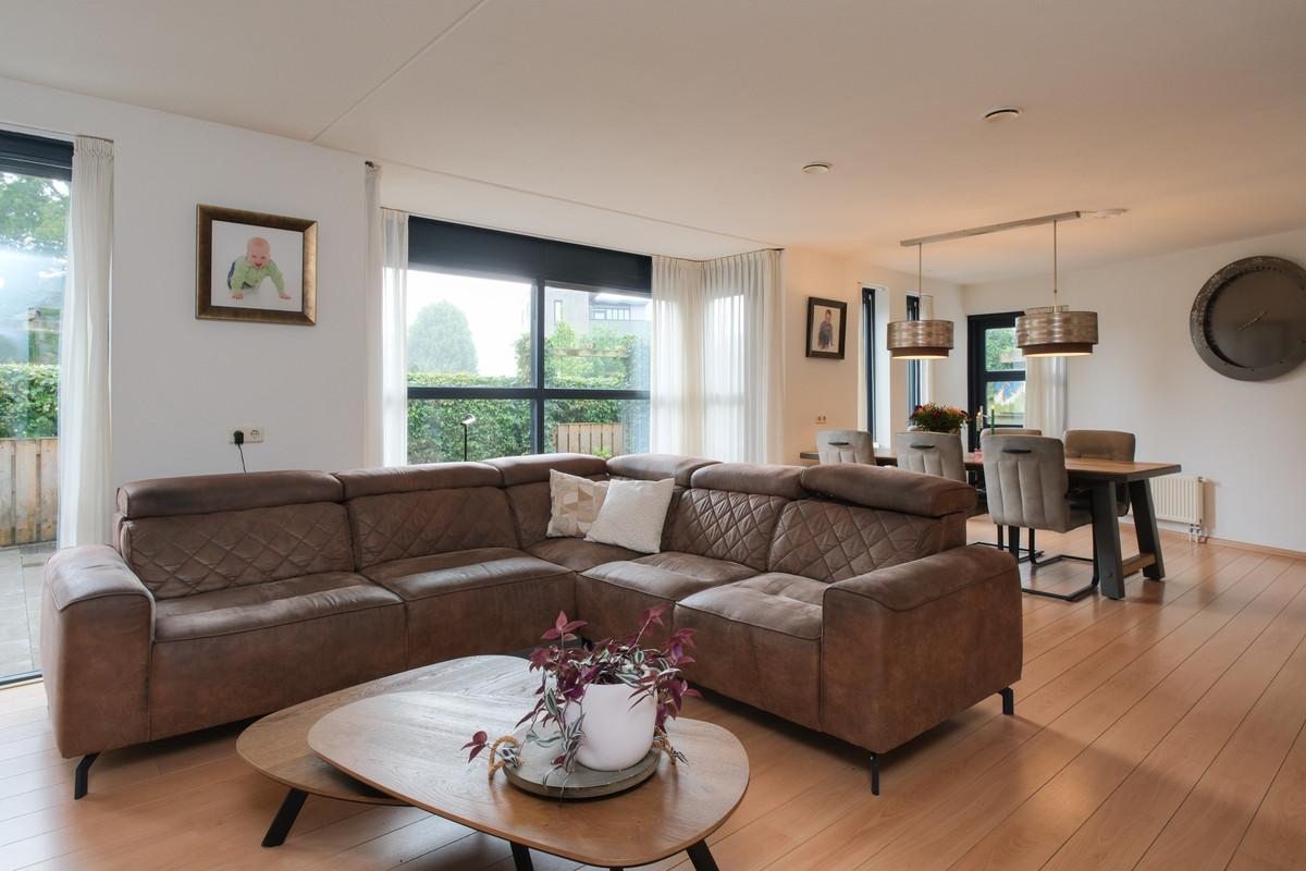 Tussenwoning te koop: Groot Hag 12, Almelo