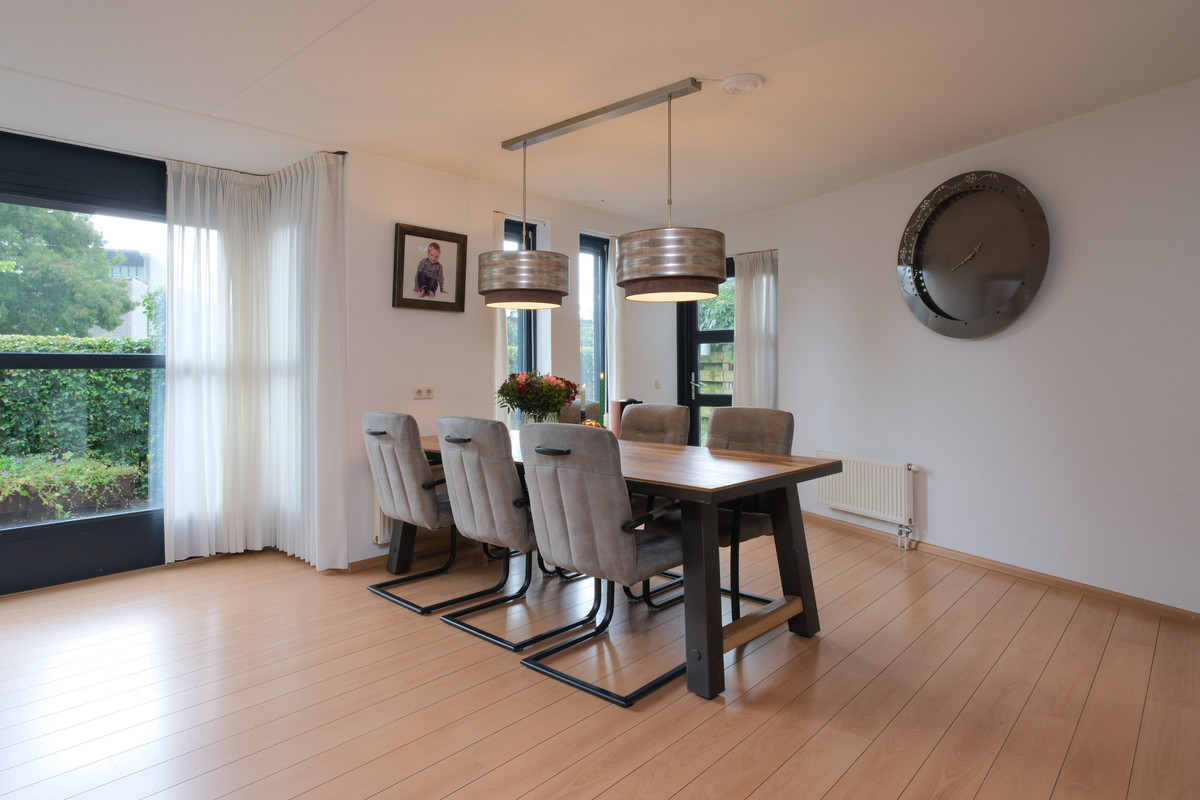 Tussenwoning te koop: Groot Hag 12, Almelo