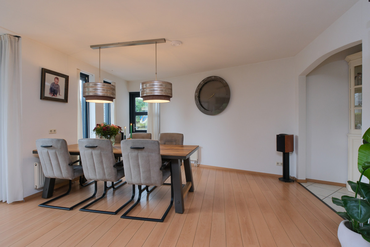 Tussenwoning te koop: Groot Hag 12, Almelo