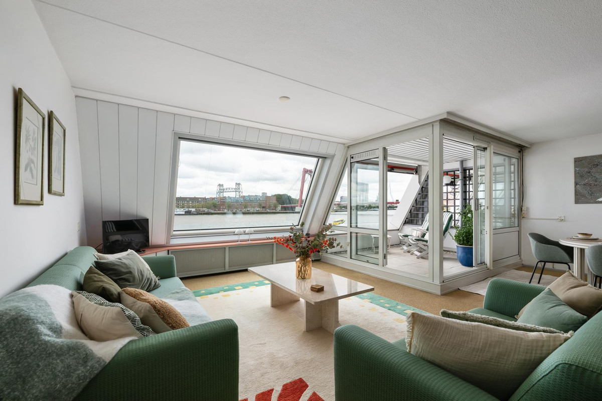 Appartement te koop: Oosterkade 51, Rotterdam