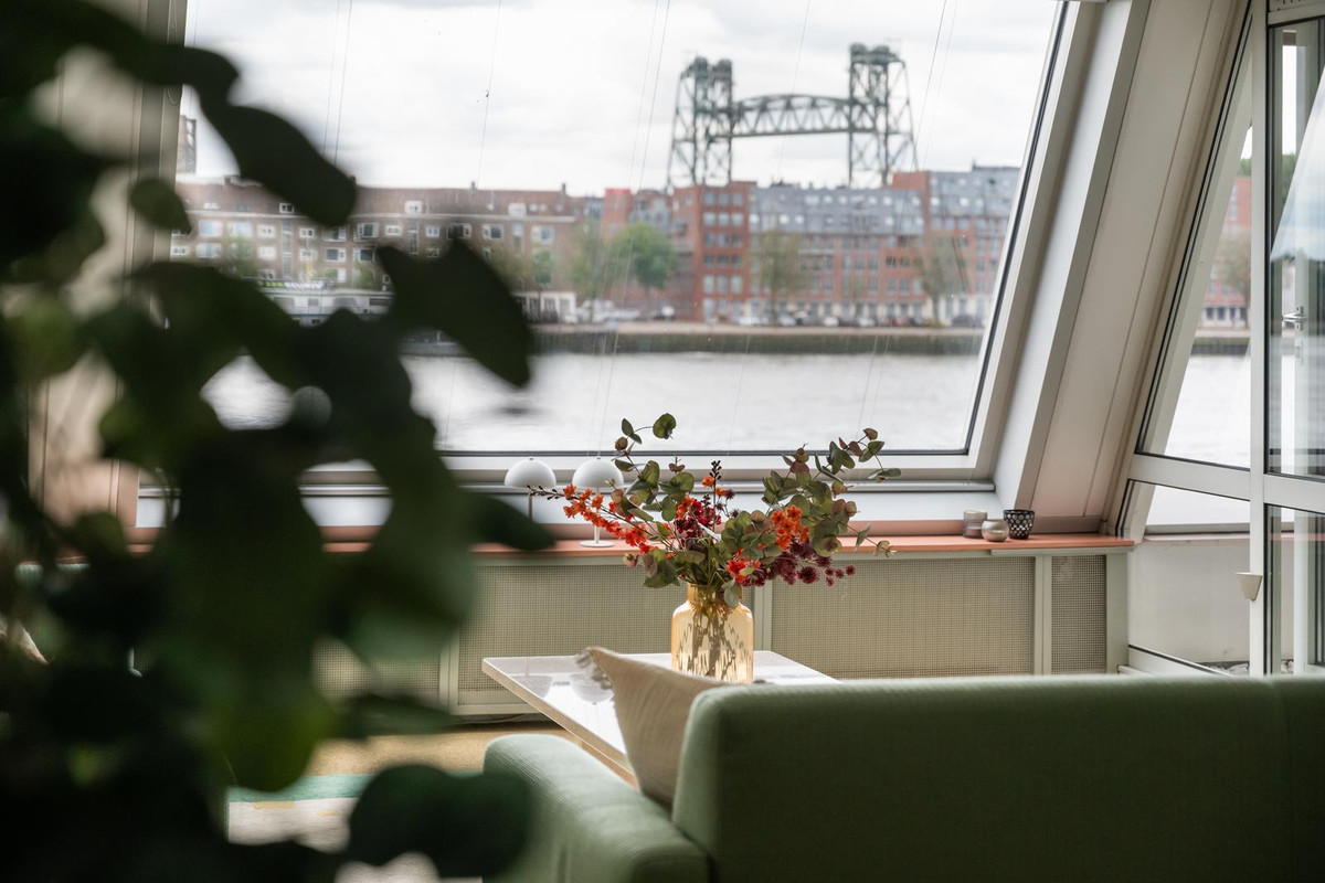 Appartement te koop: Oosterkade 51, Rotterdam