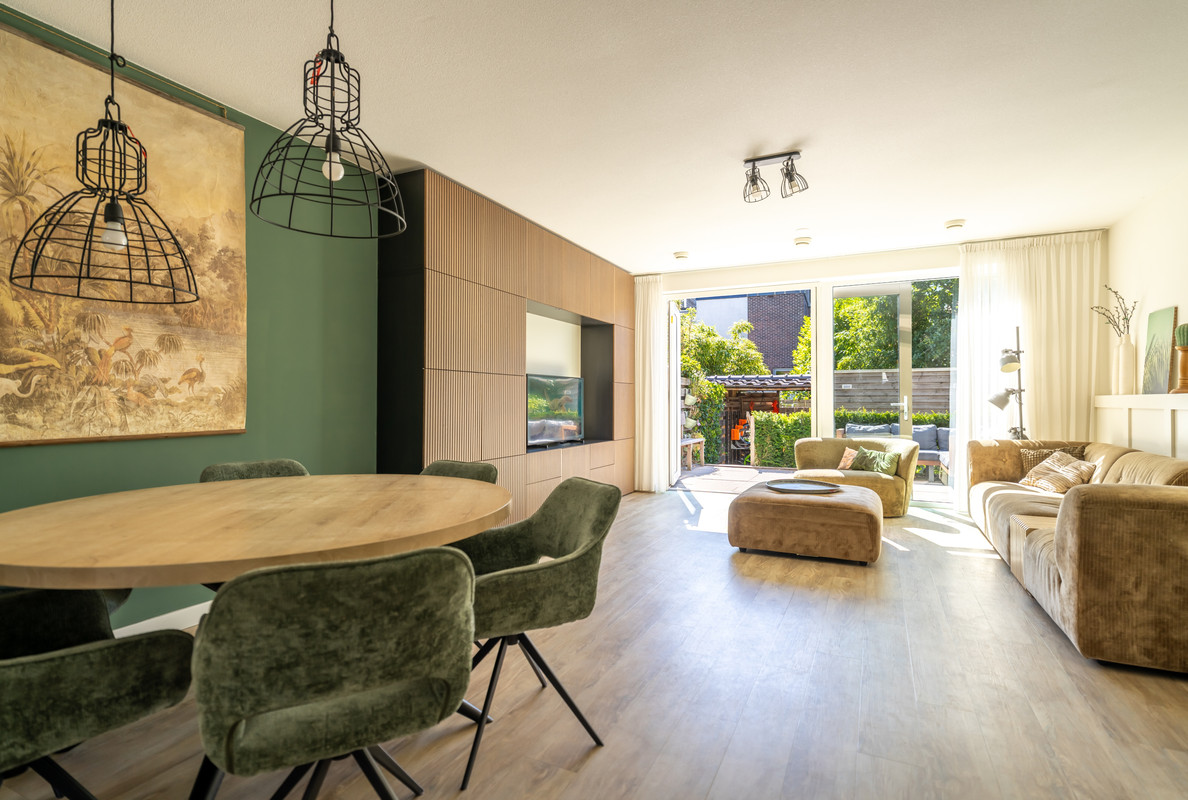 Tussenwoning te koop: Gabriël Metzustraat 13A, Leiden