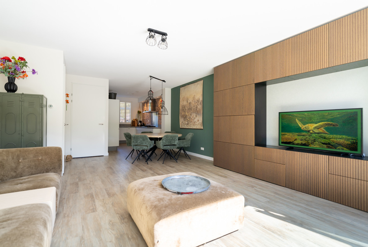 Tussenwoning te koop: Gabriël Metzustraat 13A, Leiden