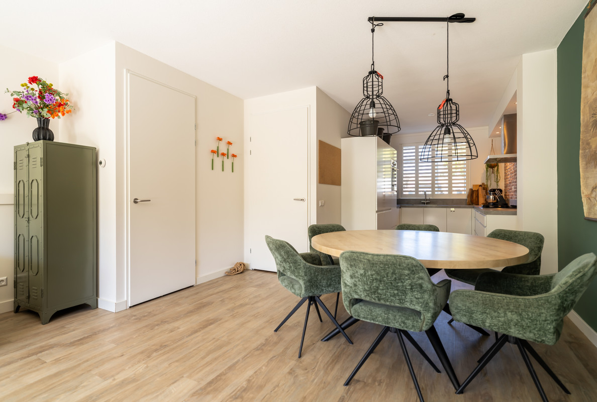 Tussenwoning te koop: Gabriël Metzustraat 13A, Leiden
