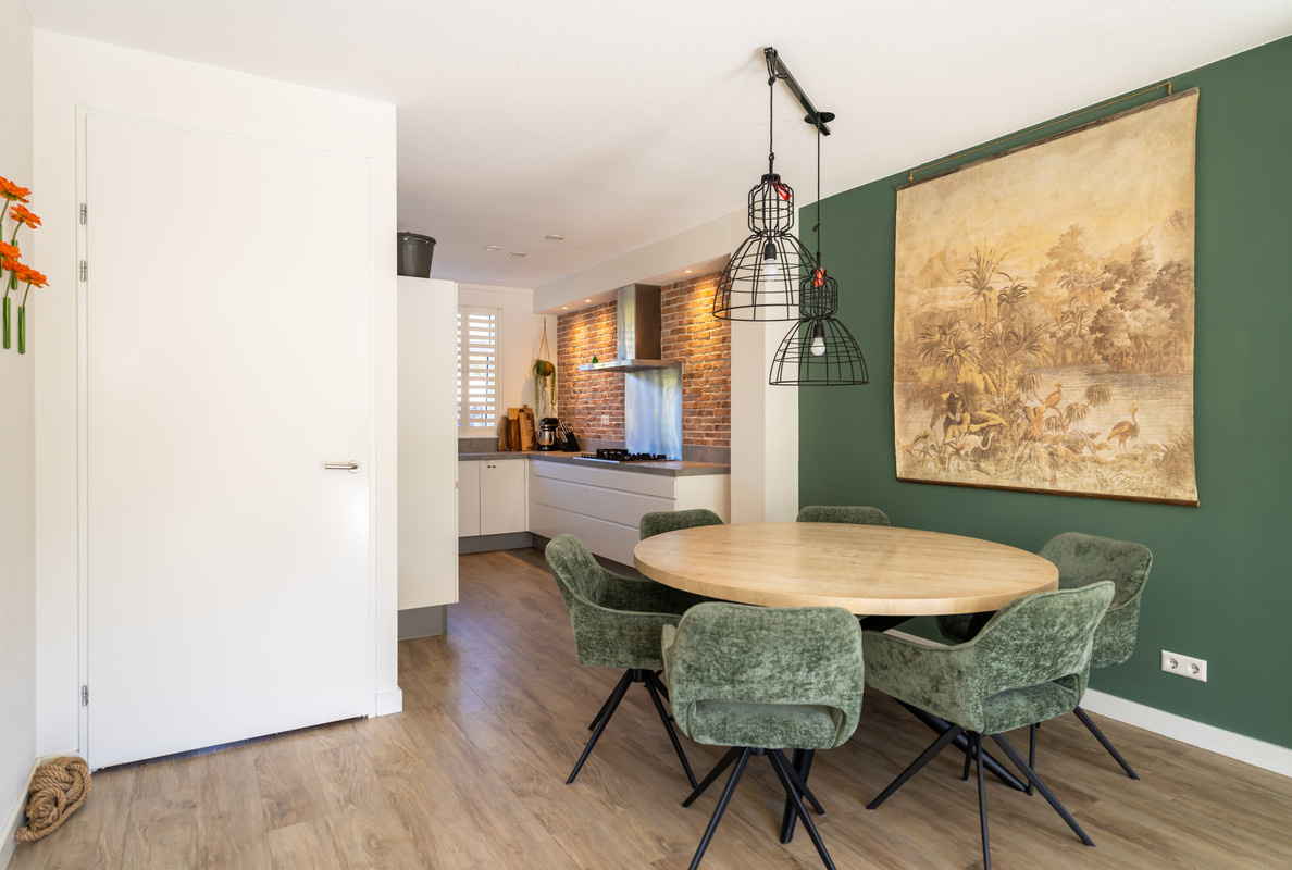 Tussenwoning te koop: Gabriël Metzustraat 13A, Leiden
