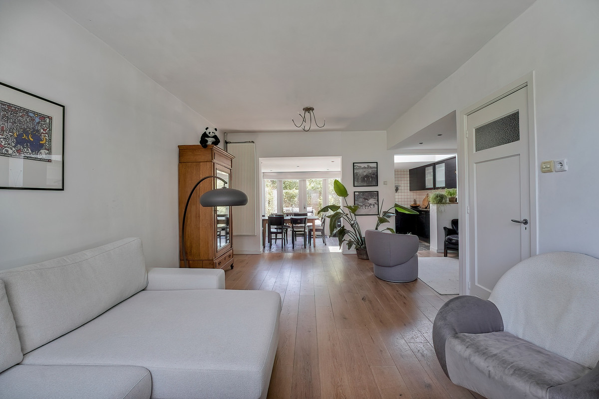 Tussenwoning te koop: Grunerielaan 24, Oegstgeest