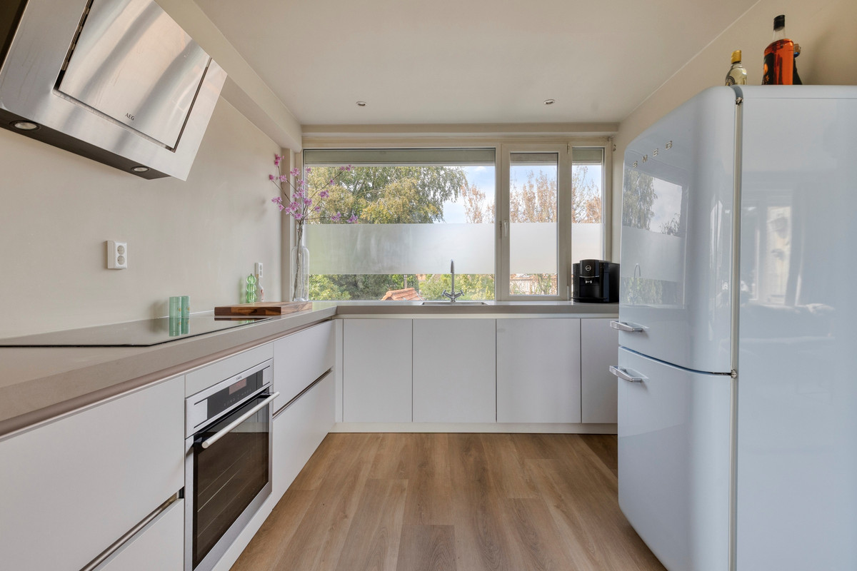 Appartement te koop: Michiel de Ruyterweg 105A, Vught