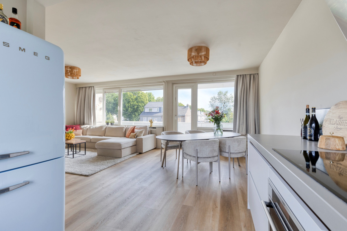Appartement te koop: Michiel de Ruyterweg 105A, Vught