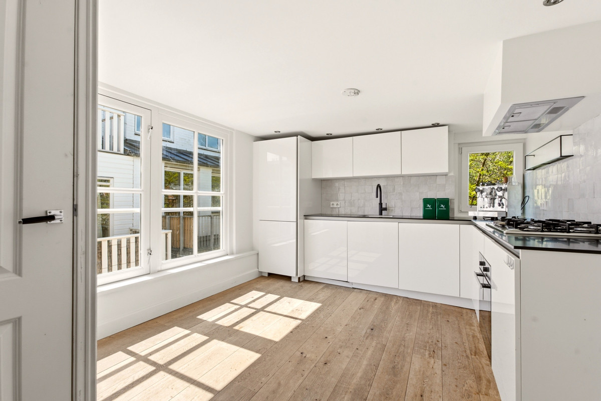 Appartement te koop: Akoleienstraat 8-4, Amsterdam
