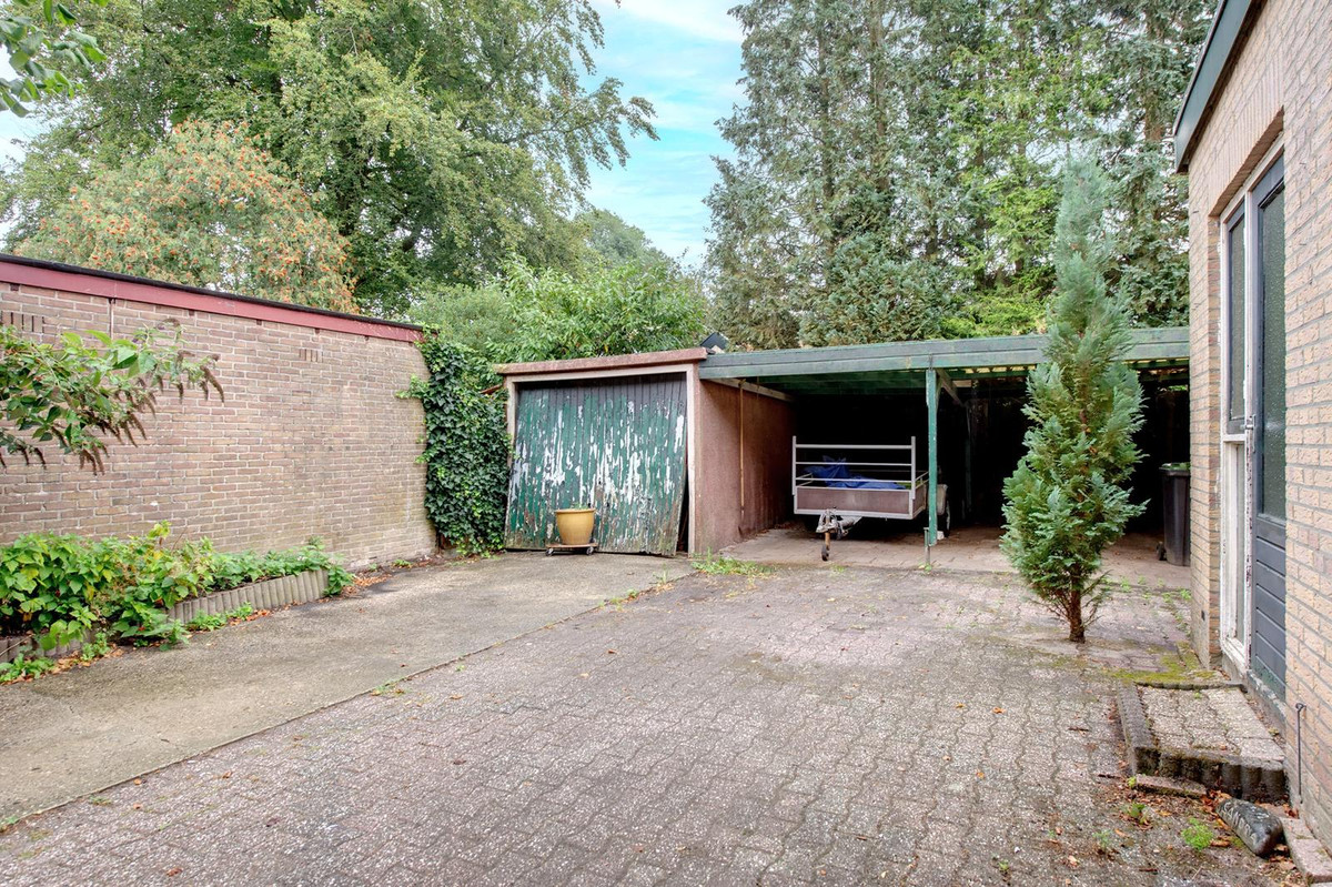 Twee-onder-één-kap te koop: Thialflaan 24, Hoogezand
