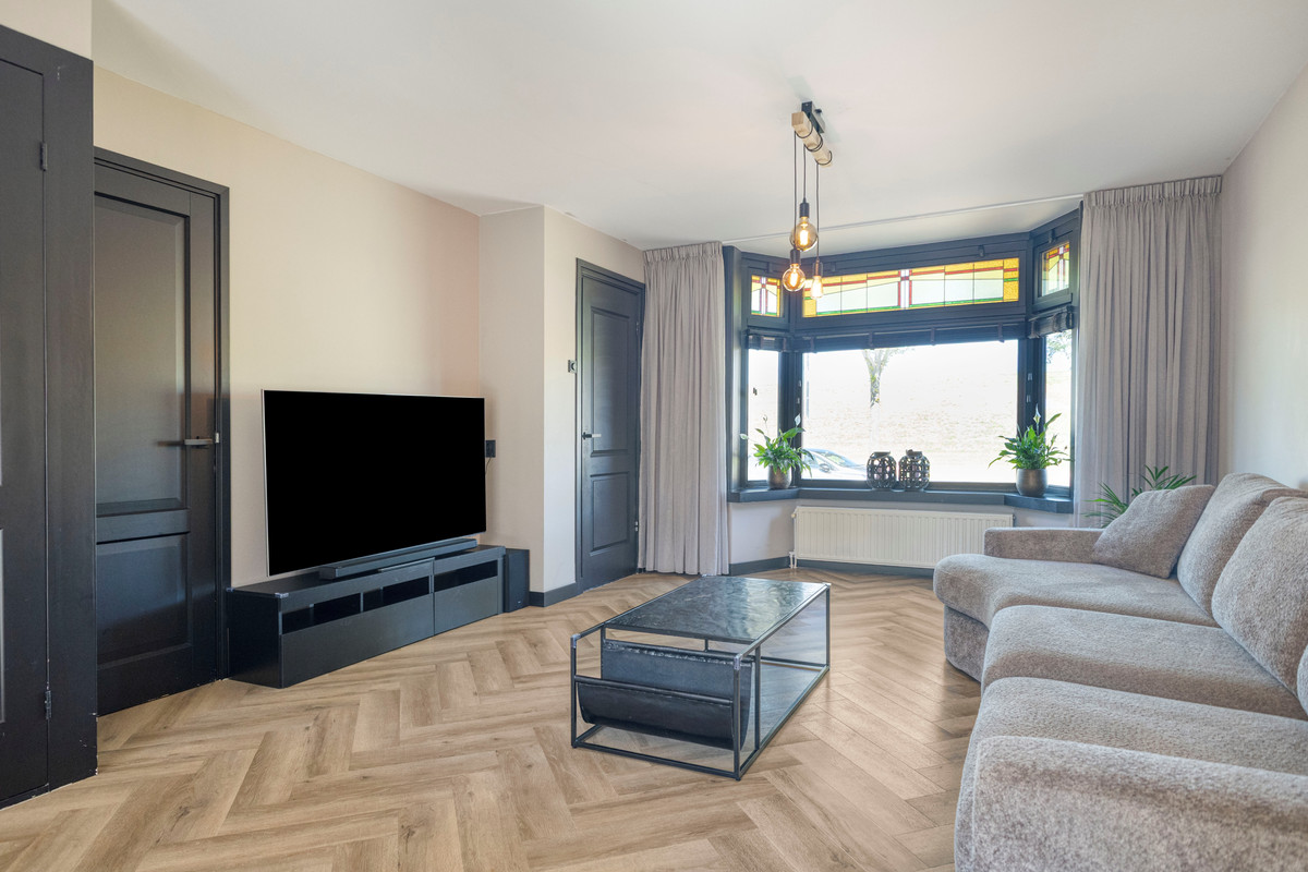 Vrijstaande woning te koop: Molgerdijk 79, Den Oever