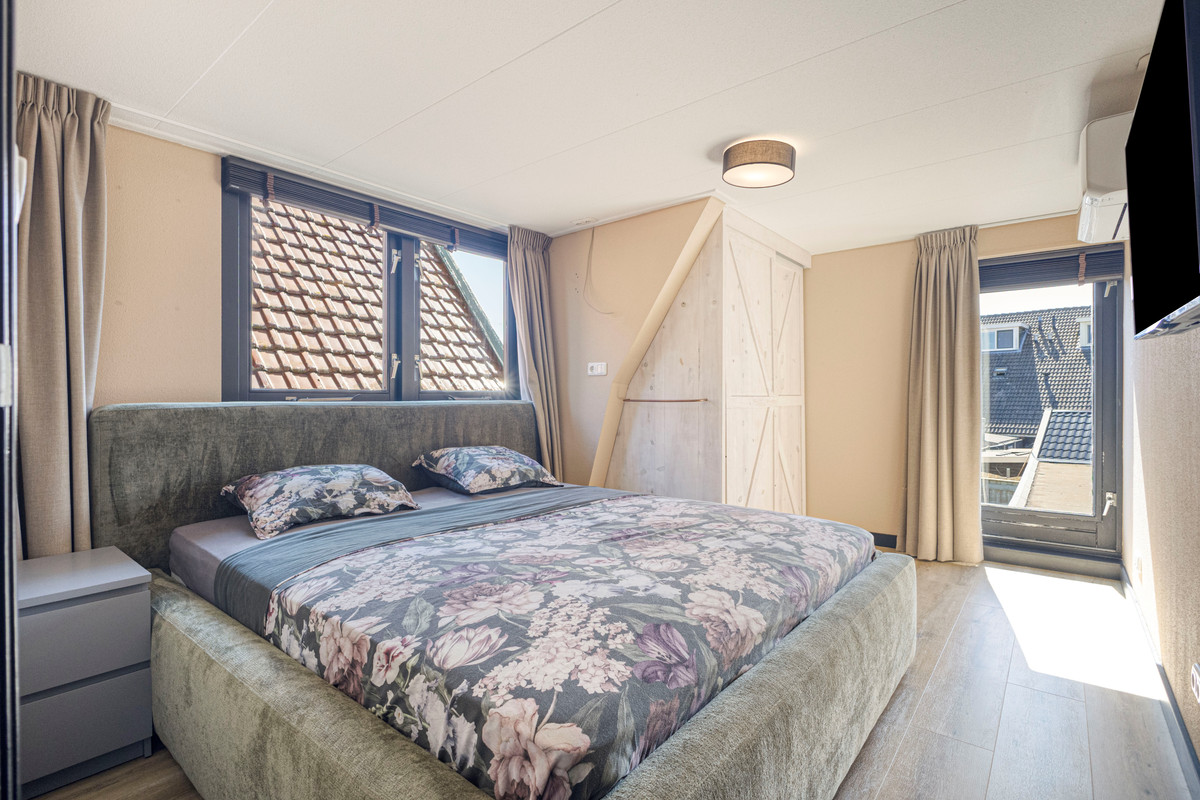 Vrijstaande woning te koop: Molgerdijk 79, Den Oever