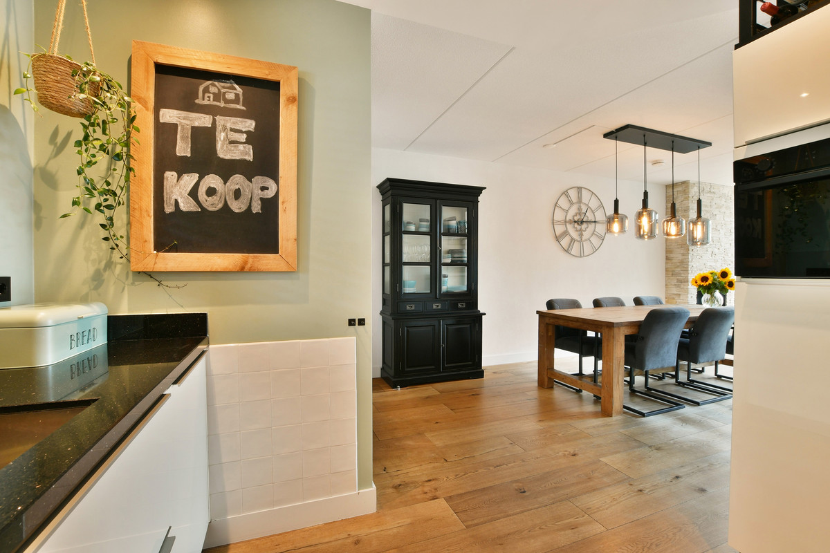 Tussenwoning te koop: Valkhofpark 15, Assendelft