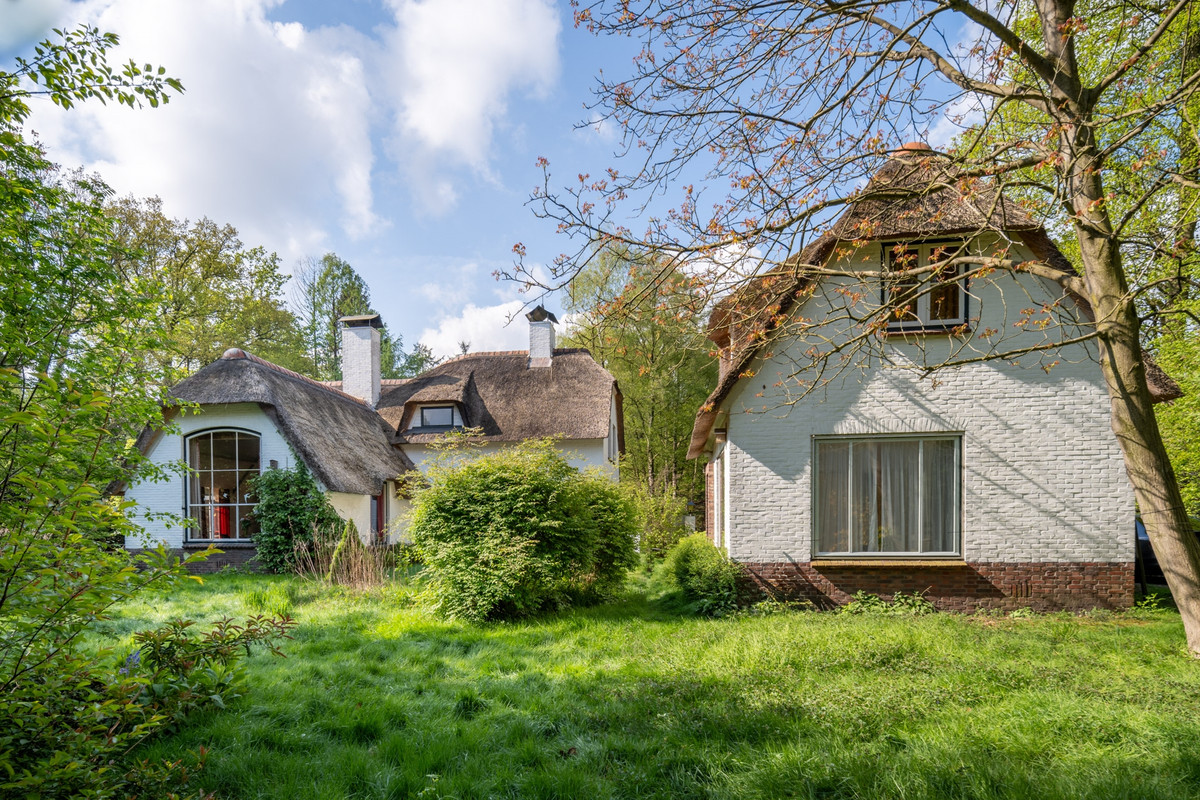 Vrijstaande woning te koop: Enschedesestraat 311, Hengelo