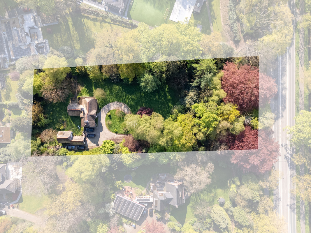 Vrijstaande woning te koop: Enschedesestraat 311, Hengelo