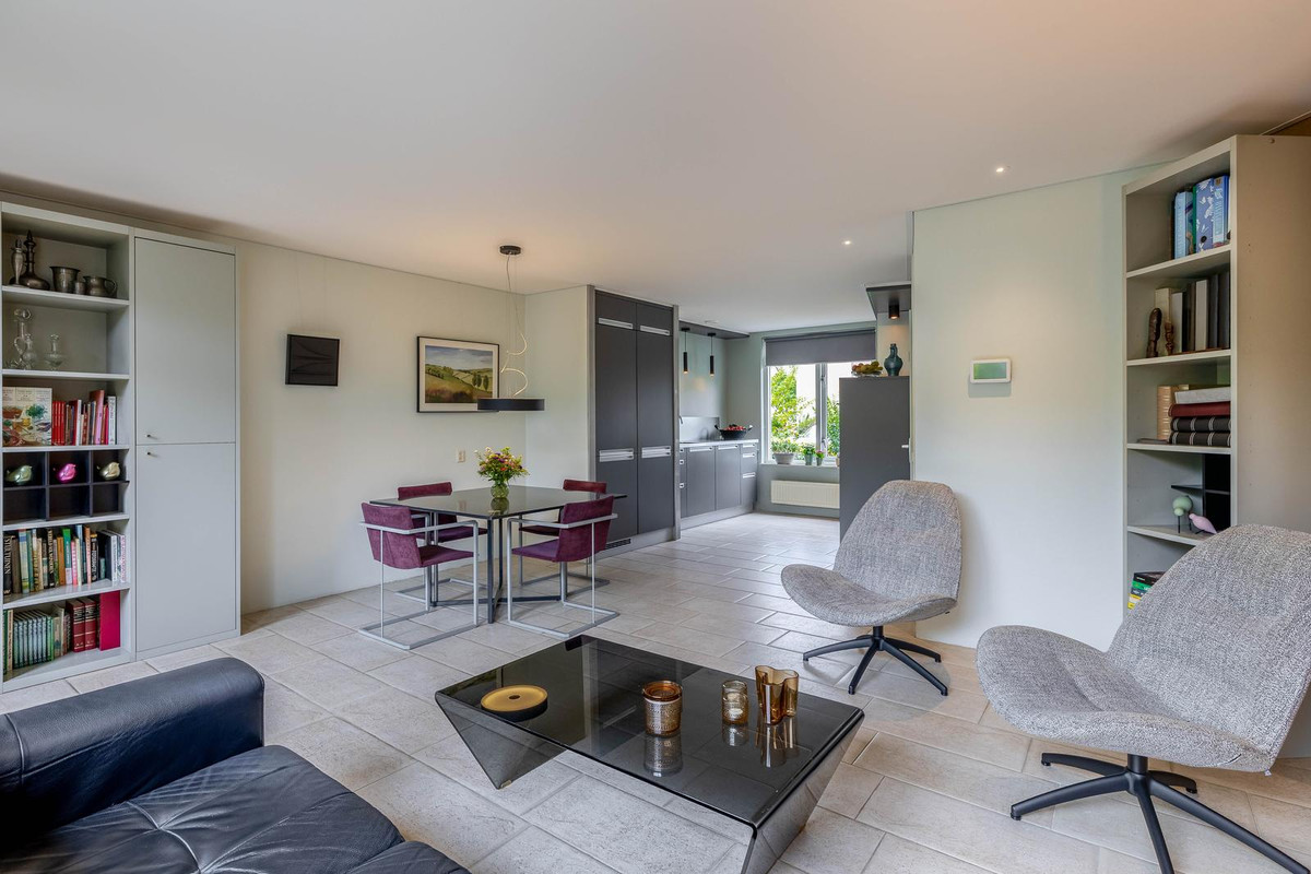 Tussenwoning te koop: Chopinstraat 4, Barendrecht