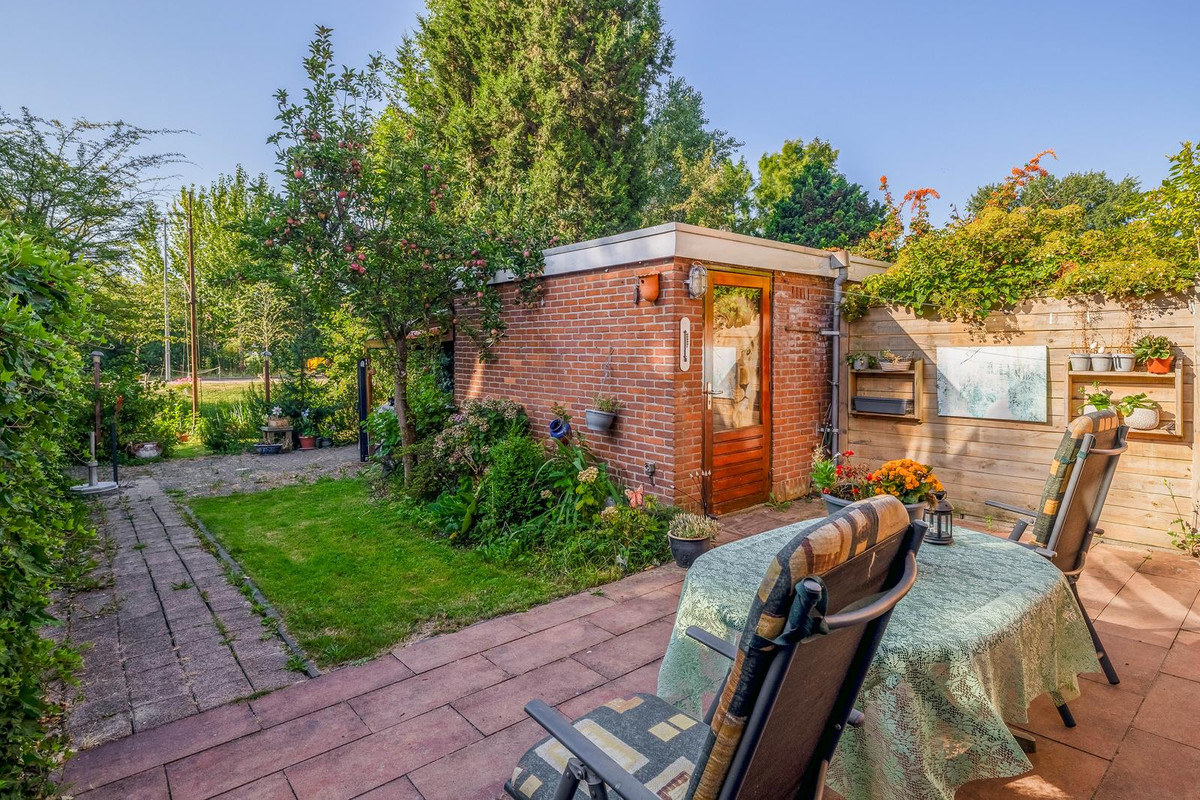 Tussenwoning te koop: Blondeelstraat 236, Rotterdam