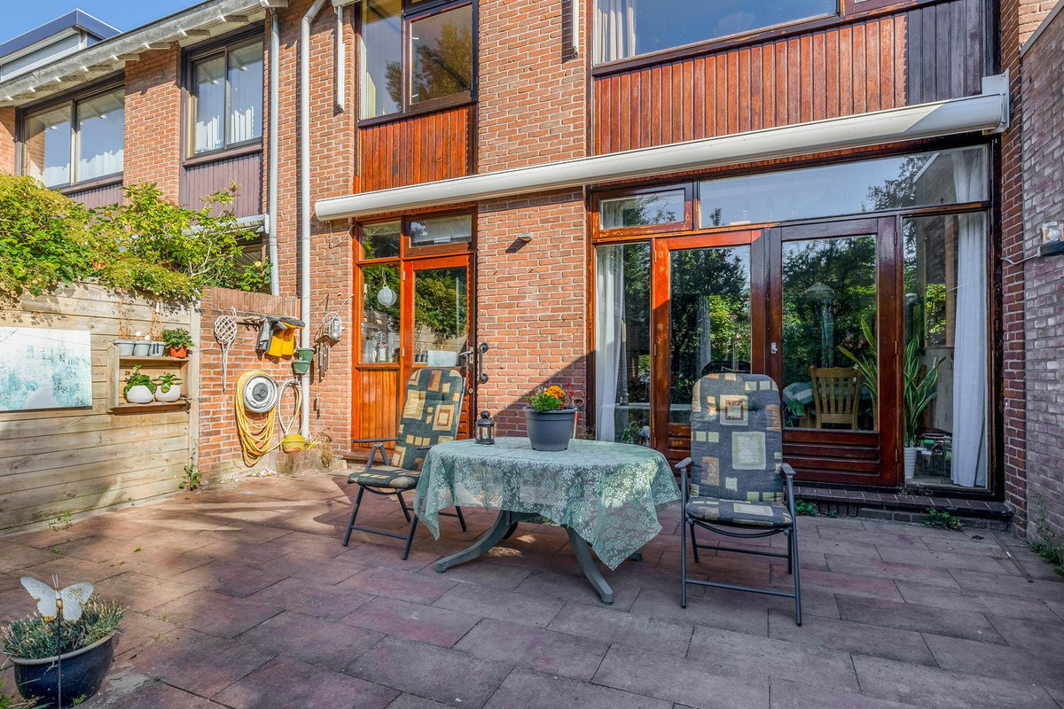Tussenwoning te koop: Blondeelstraat 236, Rotterdam