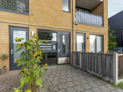 Makassarhof 10
