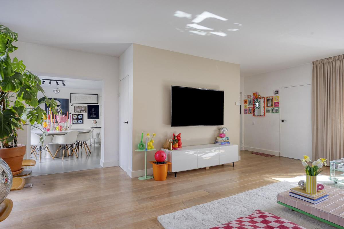 Tussenwoning te koop: Mark 10, Tilburg