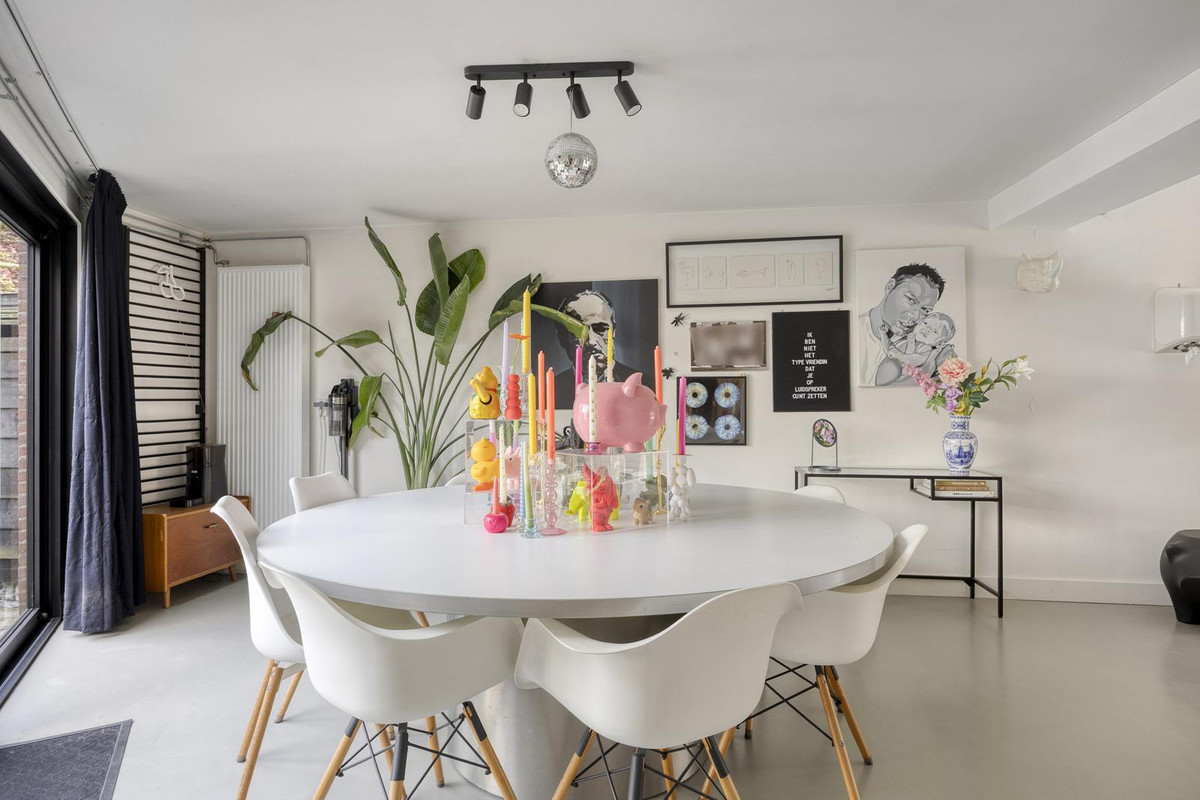 Tussenwoning te koop: Mark 10, Tilburg