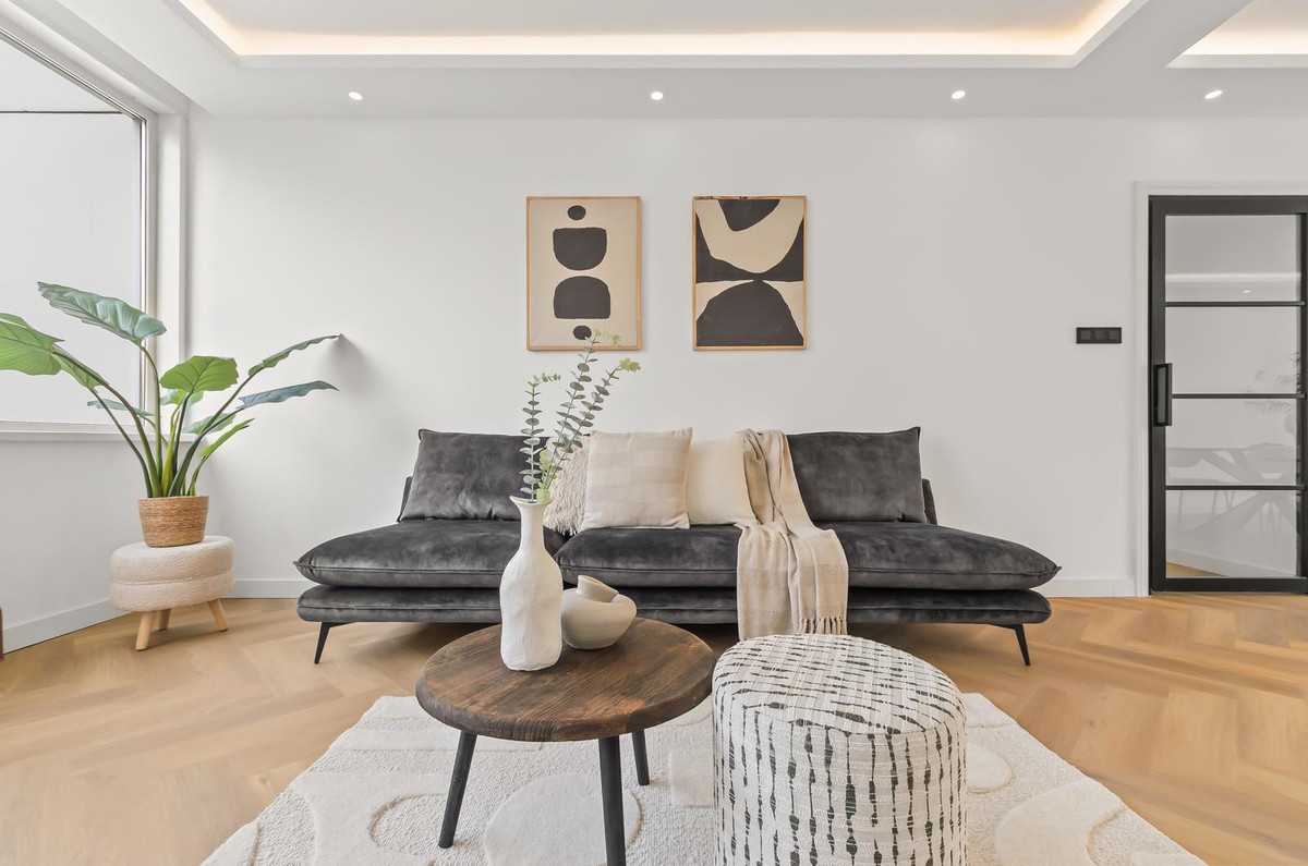 Appartement te koop: van bijnkershoeklaan 137, Utrecht