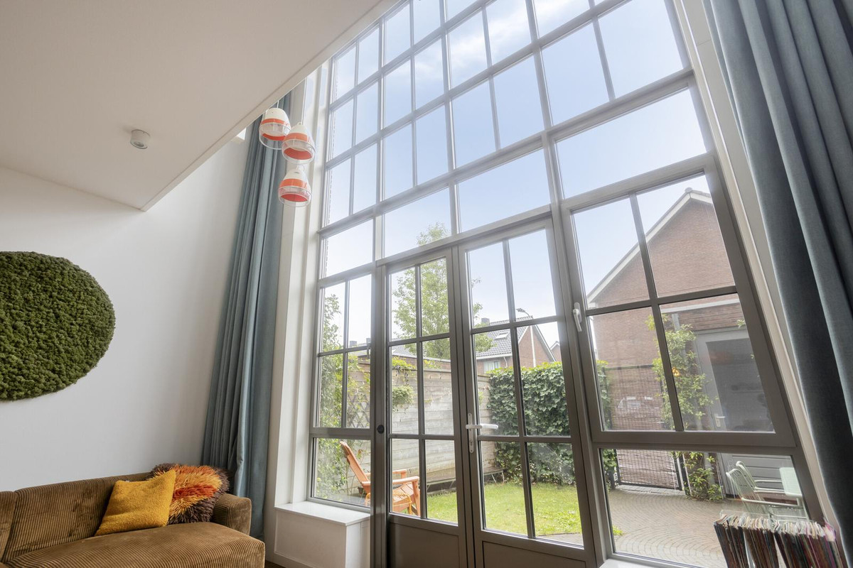 Tussenwoning te koop: Sint Corneliusstraat 13, Tilburg
