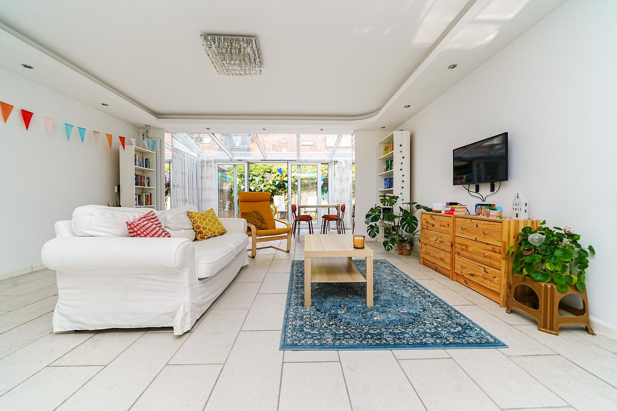 Tussenwoning te koop: Molecatensingel 399, Rotterdam