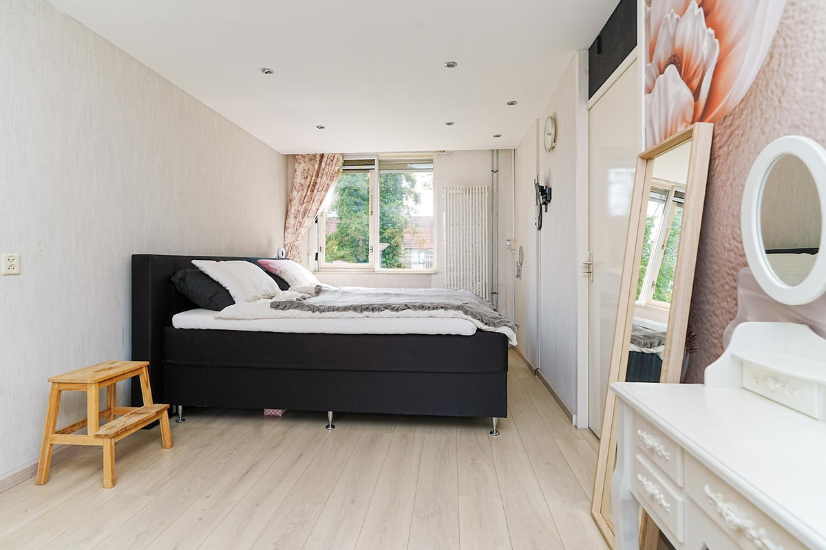 Tussenwoning te koop: Molecatensingel 399, Rotterdam