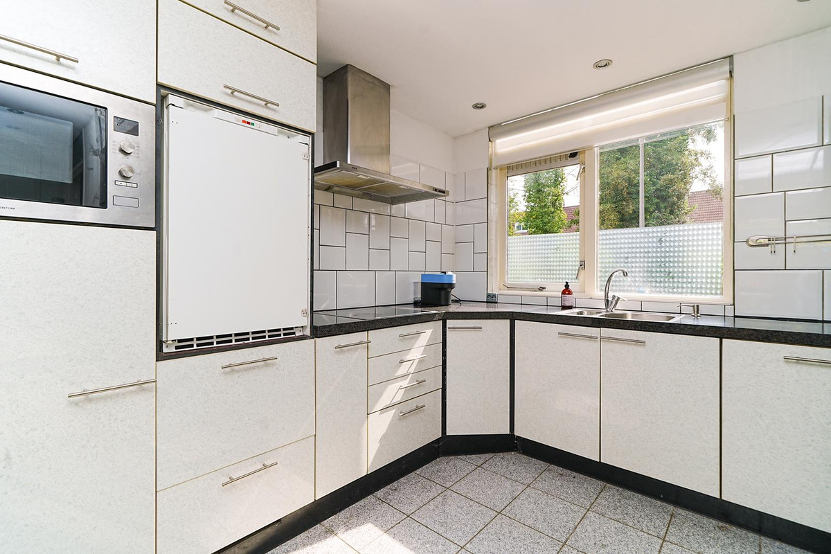 Tussenwoning te koop: Molecatensingel 399, Rotterdam