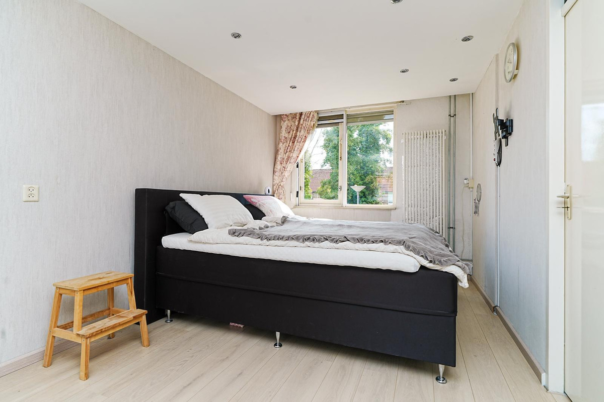Tussenwoning te koop: Molecatensingel 399, Rotterdam