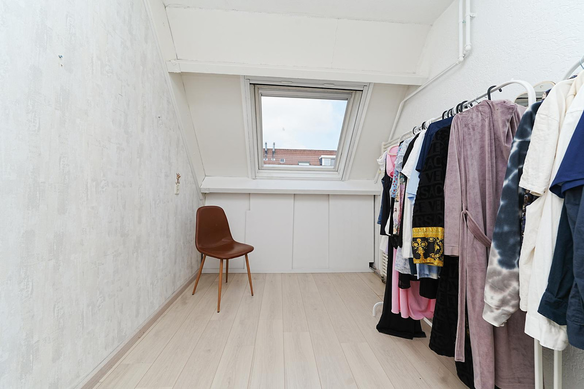 Tussenwoning te koop: Molecatensingel 399, Rotterdam