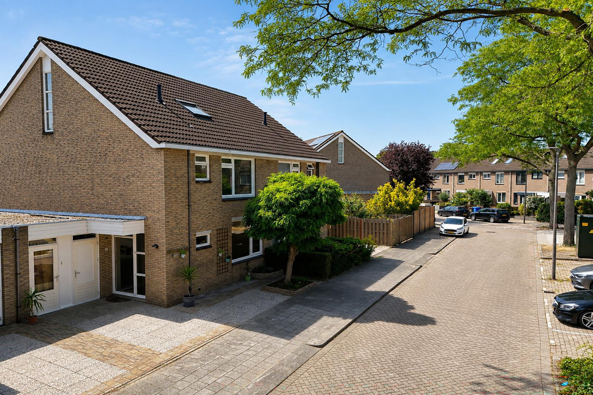 Tussenwoning te koop: Kuinder 6, Rotterdam